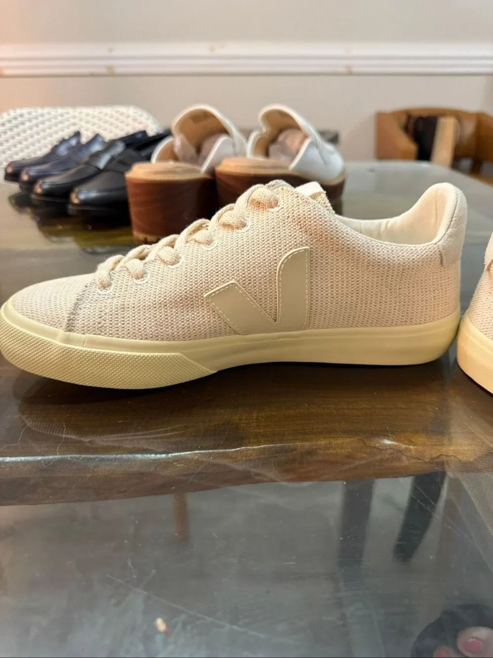 Veja Wata Natural Canvas Low Top Sneaker sz 9 Mens 7 NWOT
